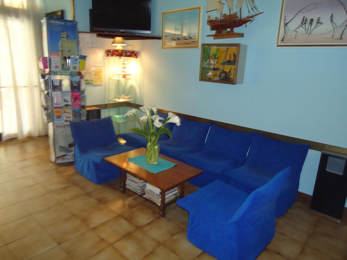 Hotel Castellani Римини Экстерьер фото