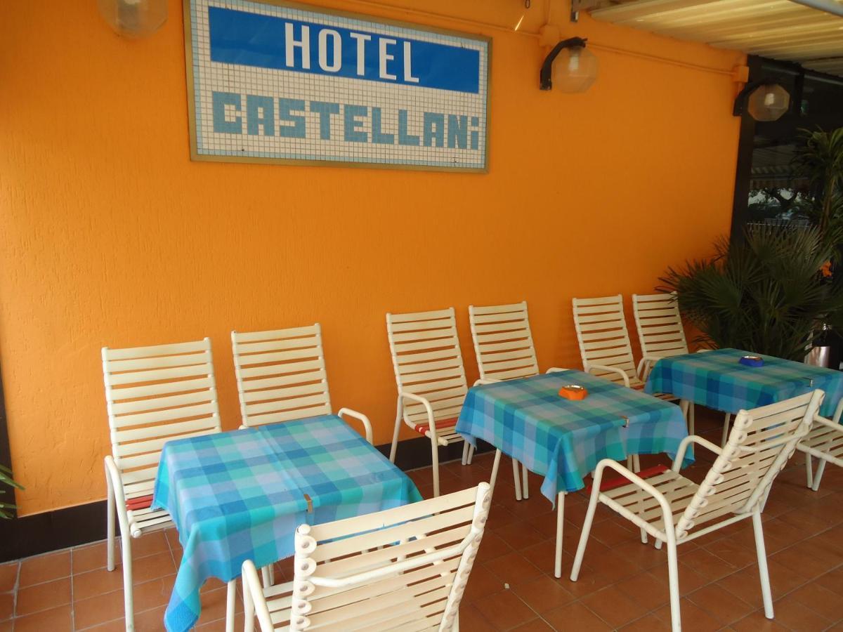 Hotel Castellani Римини Экстерьер фото